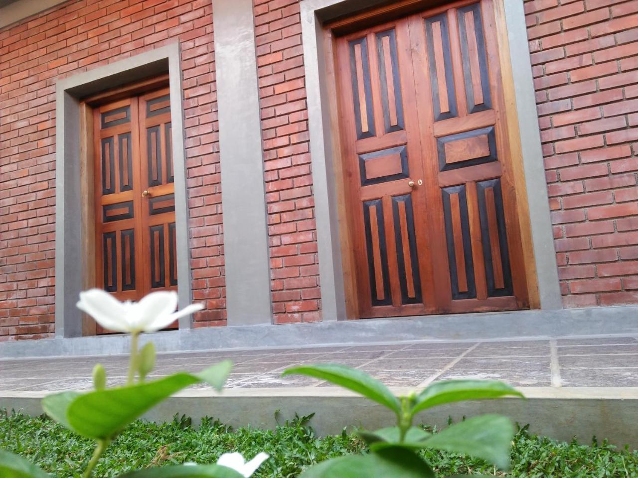 N 34 Hotel มิริสซา ภายนอก รูปภาพ