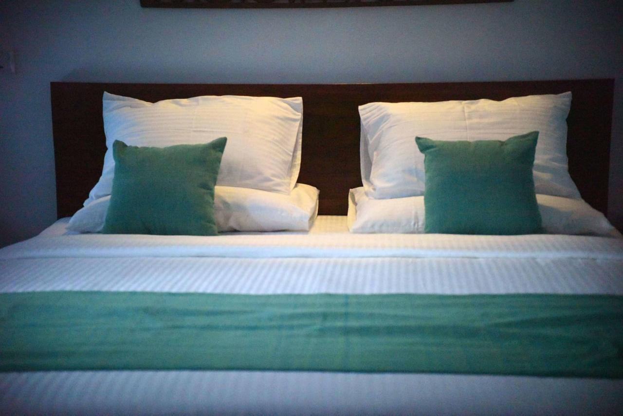 N 34 Hotel มิริสซา ภายนอก รูปภาพ